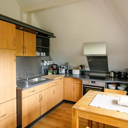 شقة Grosse Ferienwohnung In Einer Historischen Kapitansvilla Mitten In Der Stadt